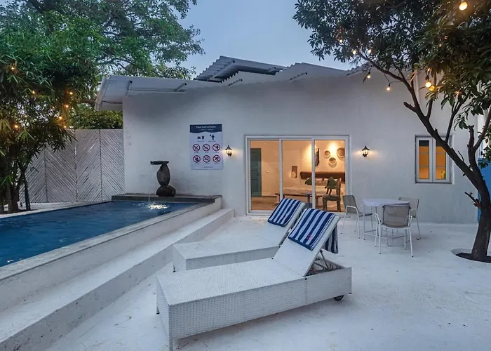 Saffronstays Kairos Zeus, Karjat - Greek Style Pool Villa Near Camp Max