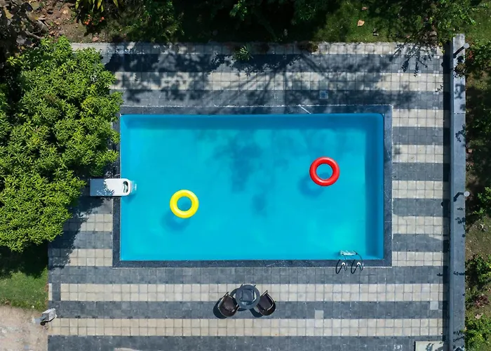 Corfu & Crete By Stayvista - Mountain-View Villa With Pool And Activities Karjat